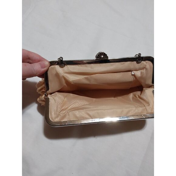 Unbranded clutch shoulder bag / butter yellow satin & crystal / 2 silver chains - Picture 4 of 6